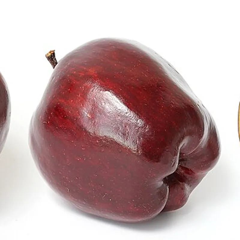 Red Apple
